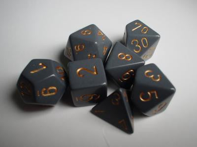 Chessex Opaque Polyhedral Tärningsset - Mörkgrå med Koppar